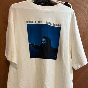 NWT Adult size L Billy Eilish White Tee Shirt